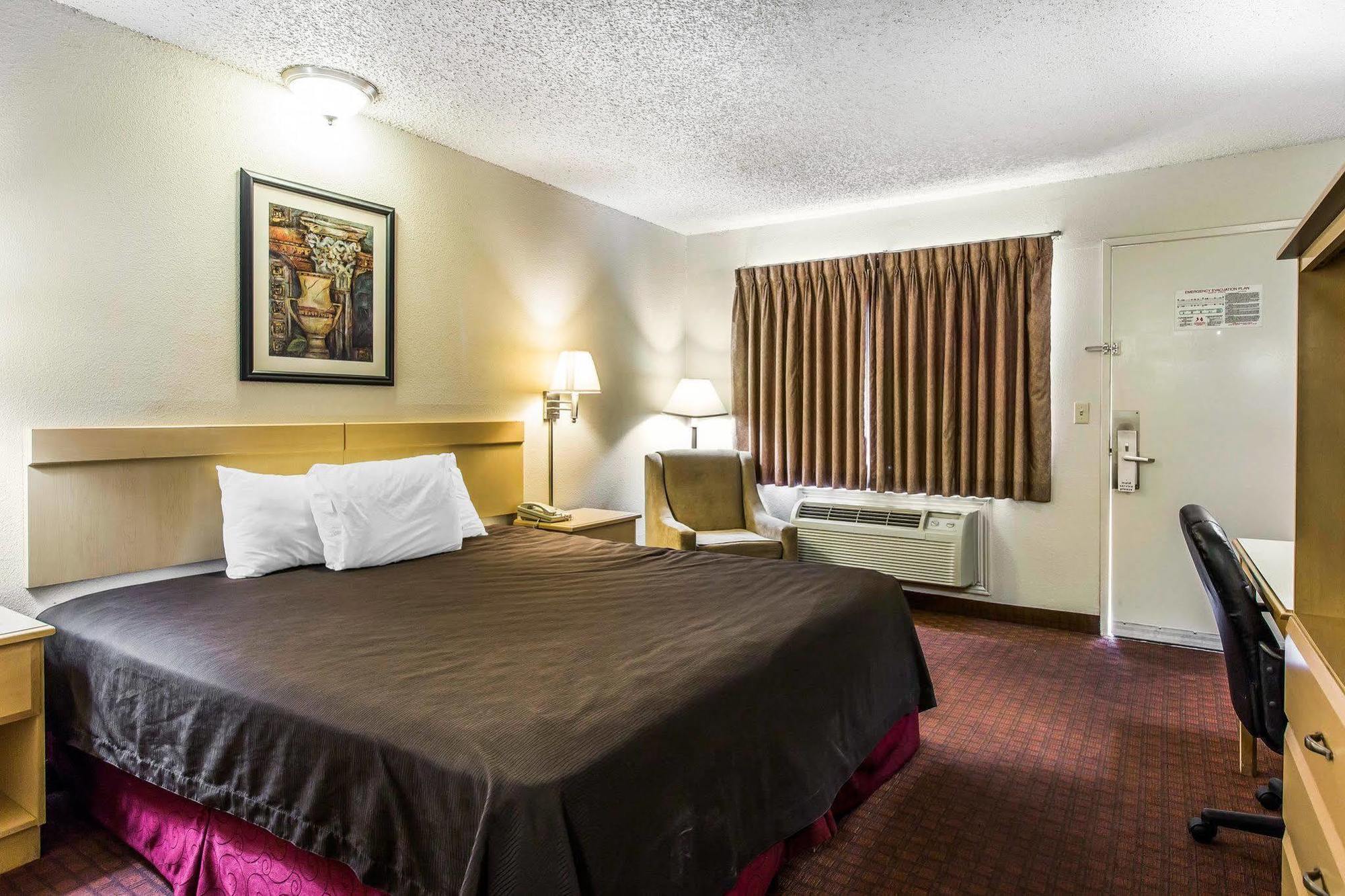 Rodeway Ontario Mills Mall 3* Guasti