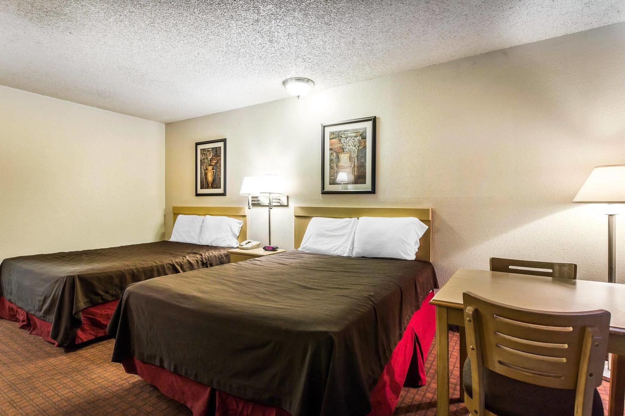 Locanda Rodeway Ontario Mills Mall 3*