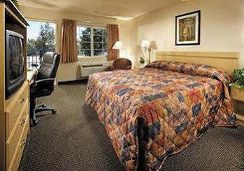 Rodeway Ontario Mills Mall 3* Guasti
