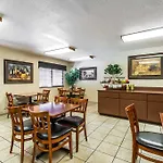 Rodeway Inn Ontario Mills Mall 
